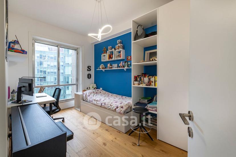 Appartamento in Via Giuseppe Parini — foto 33 di 52