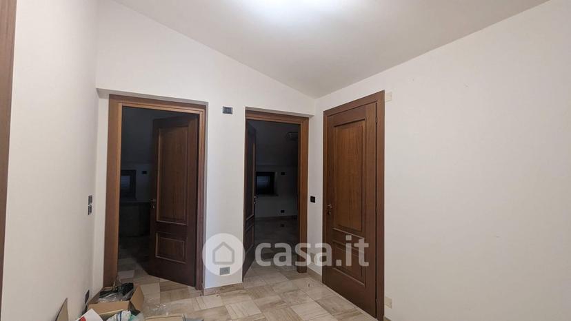 Villa in Via Rosselli 27 — foto 29 di 43