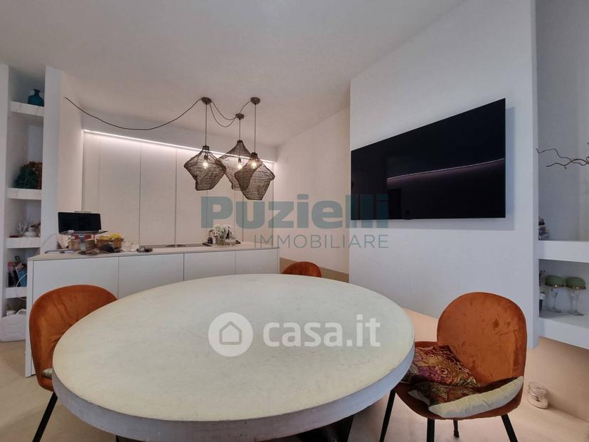 Trilocale in Via Ticino — foto 16 di 29