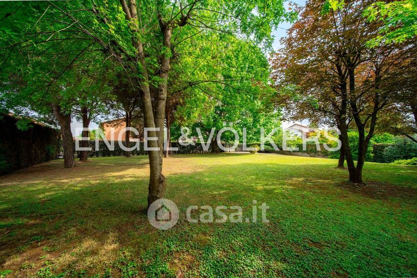 Villa in Via Ingegner Giacomo Tovo 8 — foto 33 di 40