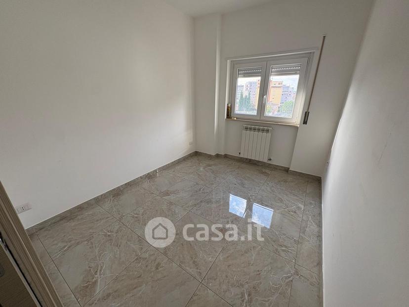 Trilocale in Via Anna Morrone — foto 9 di 15