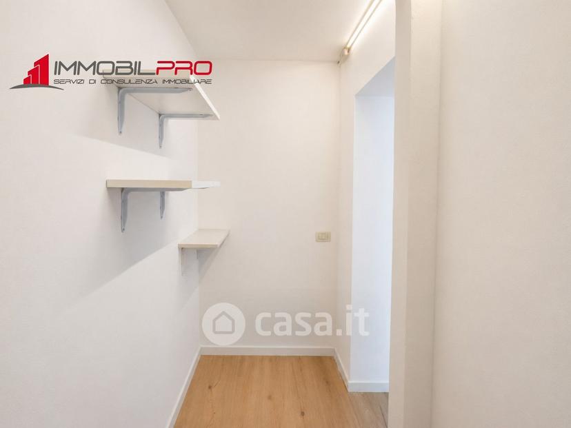Trilocale in Via San G. Bosco 65 — foto 3 di 31