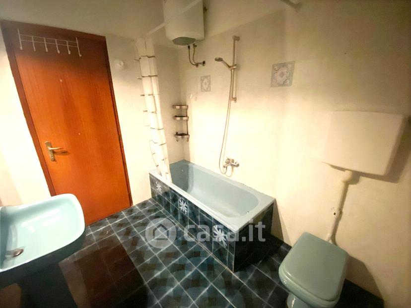 Trilocale in Via Vedriano 8 — foto 10 di 24