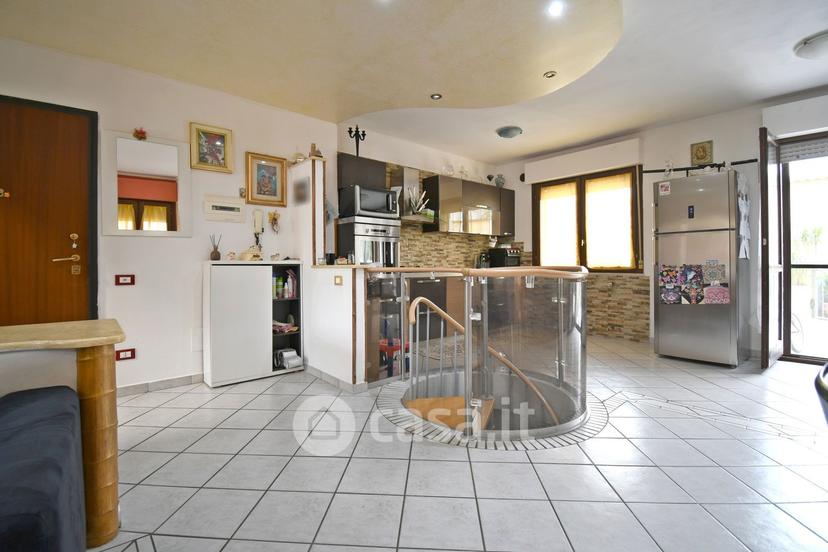 Trilocale in Via Pablo Picasso — foto 9 di 20