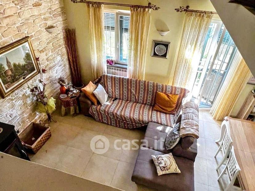 Villa in Via Genova — foto 21 di 35