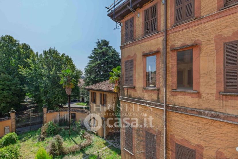 Villa in Via Giuseppe Parini 9 — foto 20 di 35