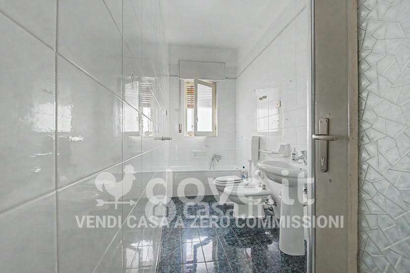 Appartamento in Via Laureto Tommaso 10 — foto 10 di 23