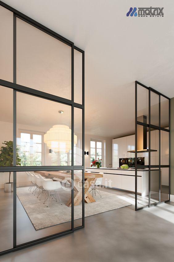 Villa in Via Pasteur 20 — foto 17 di 33
