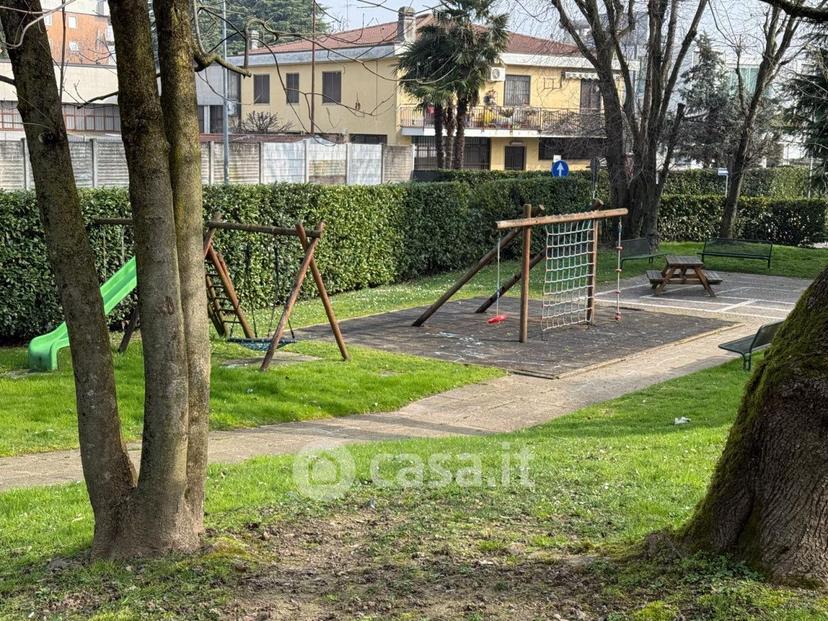 Trilocale in Via Aldo Moro — foto 5 di 22