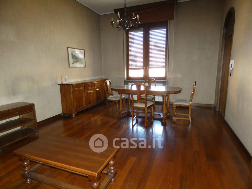 Quadrilocale in Piazza Cavour — foto 11 di 17