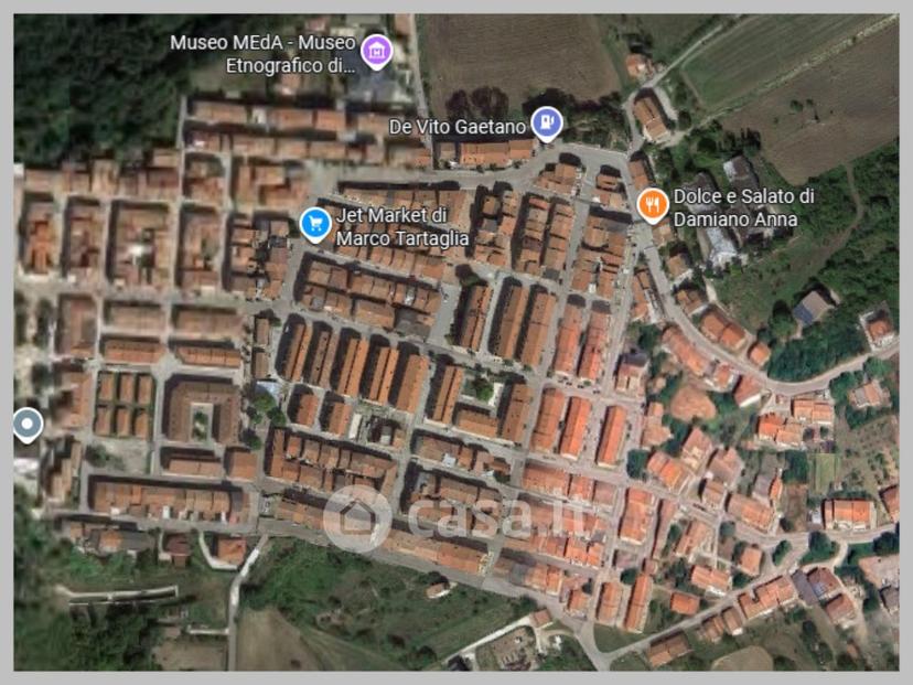 Quadrilocale in Via Tribuni — foto 30 di 32