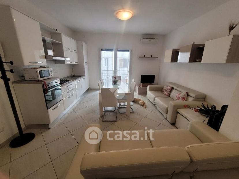 Bilocale in Via Cristoforo Colombo 278 — foto 17 di 18