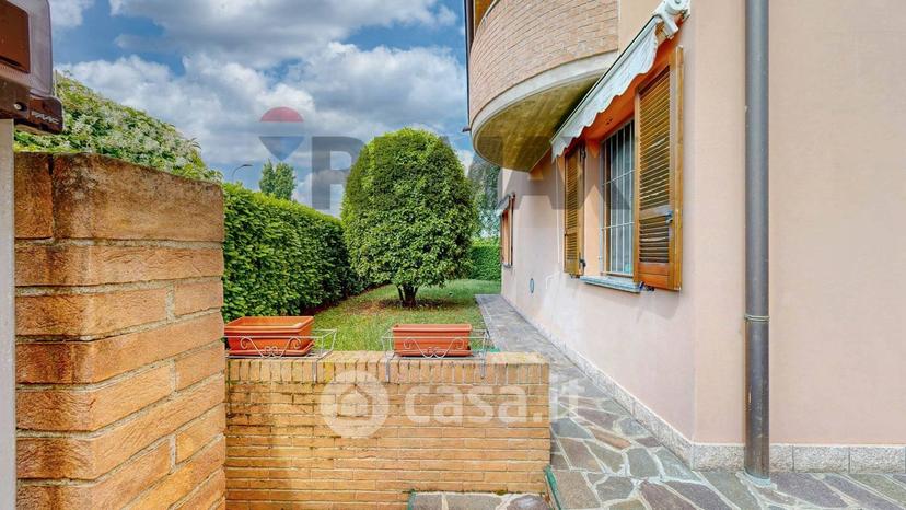 Villa in Via Fratelli Rosselli — foto 54 di 74