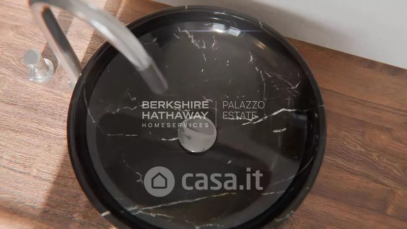 Trilocale in Via Paolo Carcano — foto 14 di 32