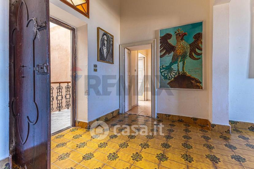 Appartamento in Piazza Tola 41 — foto 77 di 109