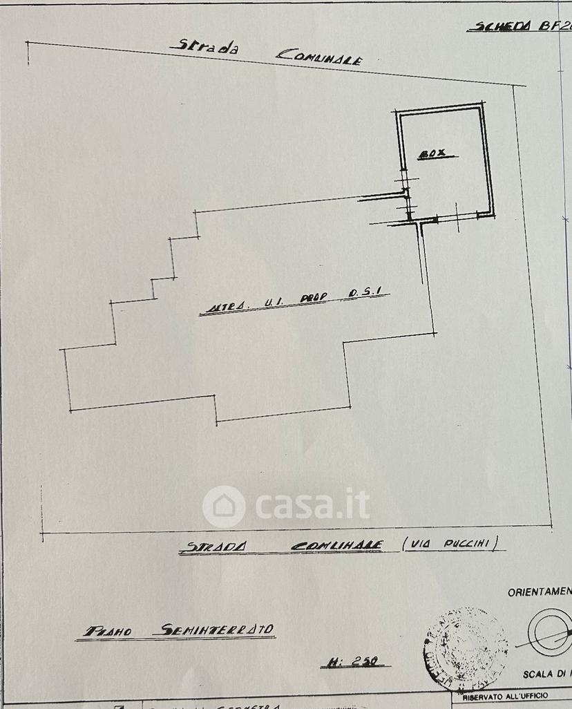 Villa in Via Giacomo Puccini 3 — foto 25 di 50