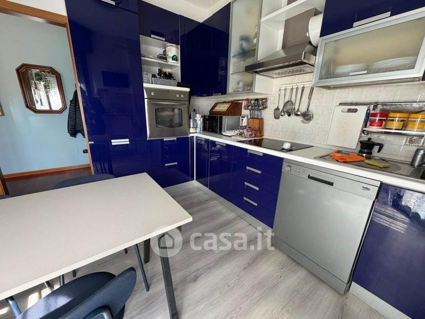 Trilocale in Via Montello 53 C — foto 22 di 29
