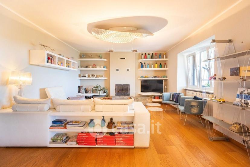 Villa in Via Giulio Pogiani 3 — foto 30 di 44