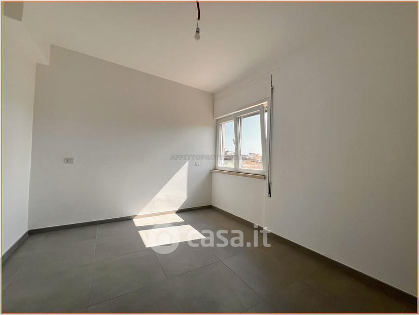 Trilocale in Via Angelo Rubino — foto 16 di 35