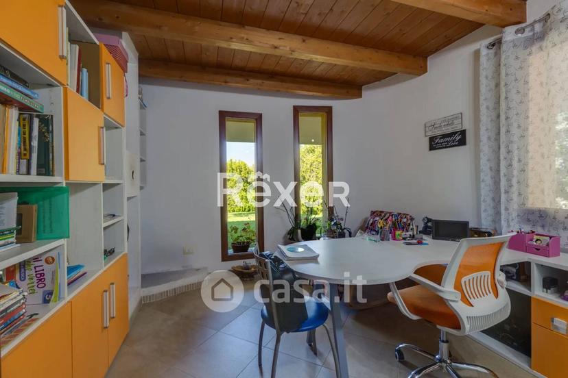 Villa in Sp13 — foto 30 di 33