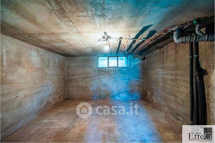 Villa in Via Baragiola 388 — foto 25 di 61