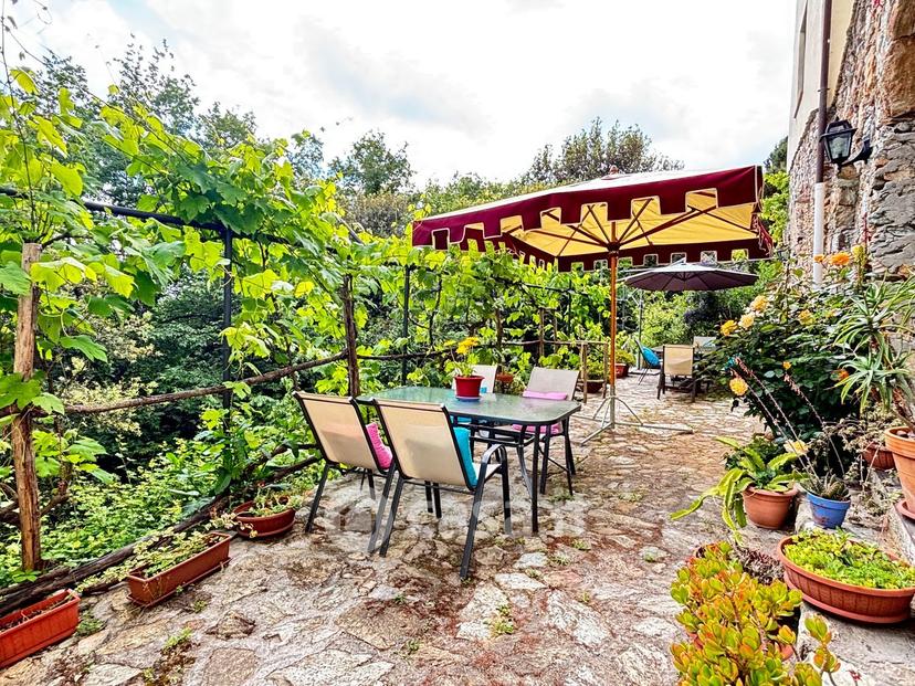 Villa in Via Finale 22 — foto 10 di 89
