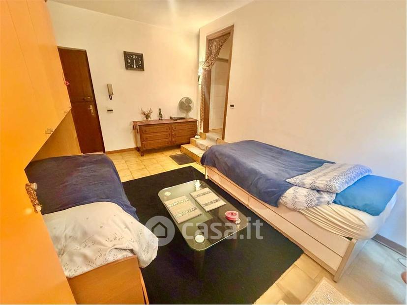 Monolocale in Piazza Vittorio Veneto — foto 12 di 22