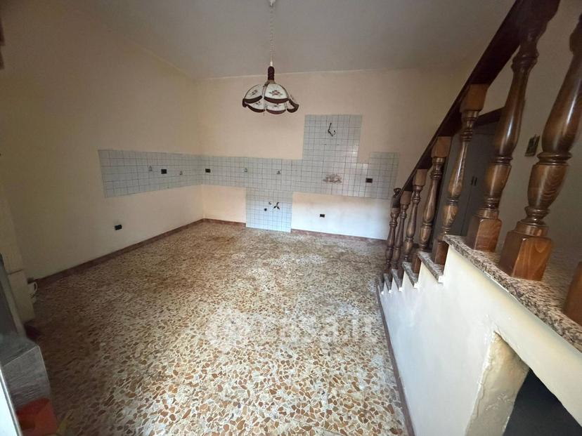 Trilocale in Via Giuseppe Mazzini 19 — foto 7 di 12