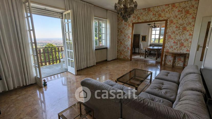 Villa in Via delle Viole 12 — foto 14 di 34