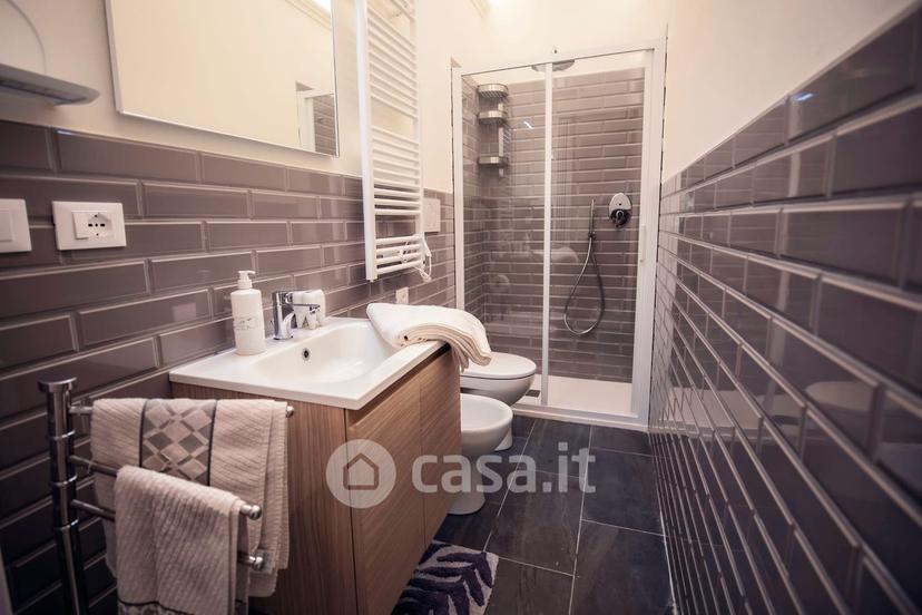 Bilocale in Via Vittorio Veneto — foto 2 di 17