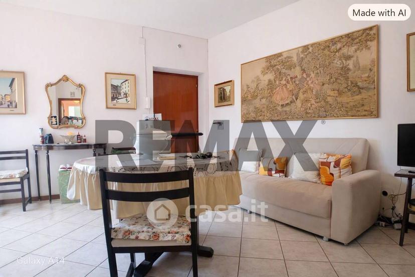 Trilocale in Viale dei Navigatori 56 — foto 10 di 20