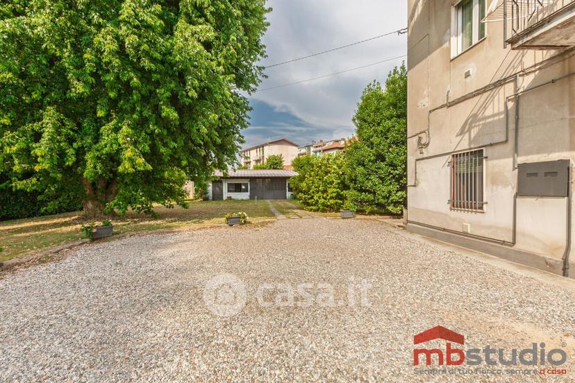 Bilocale in Via Cesare Battisti — foto 4 di 25