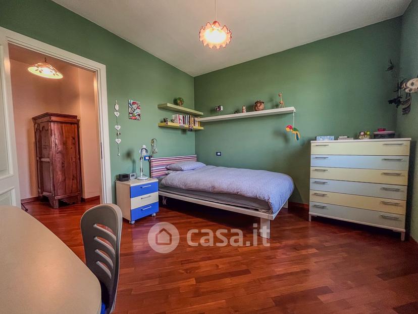 Villa in Via Goito — foto 13 di 42