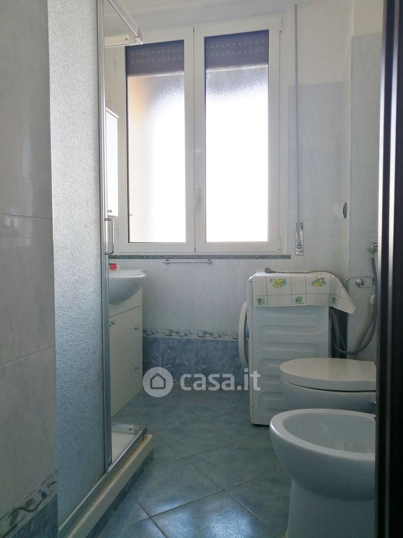 Bilocale in Viale Lombardia 11 — foto 11 di 14