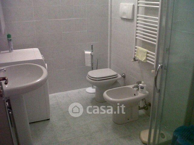 Monolocale in Viale Umberto I 3 — foto 9 di 21
