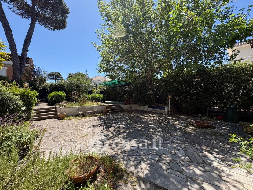 Villa in Via Bruxelles 36 — foto 68 di 83