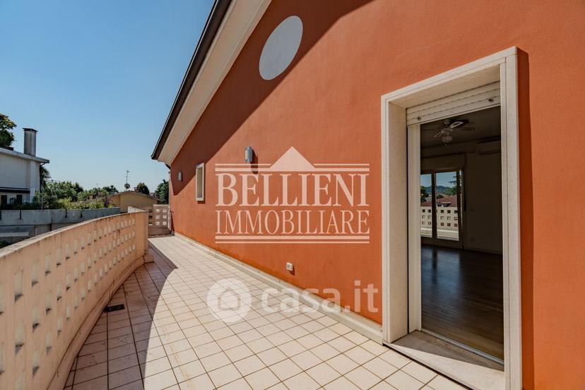 Quadrilocale in Via Alessandro Massaria — foto 19 di 28