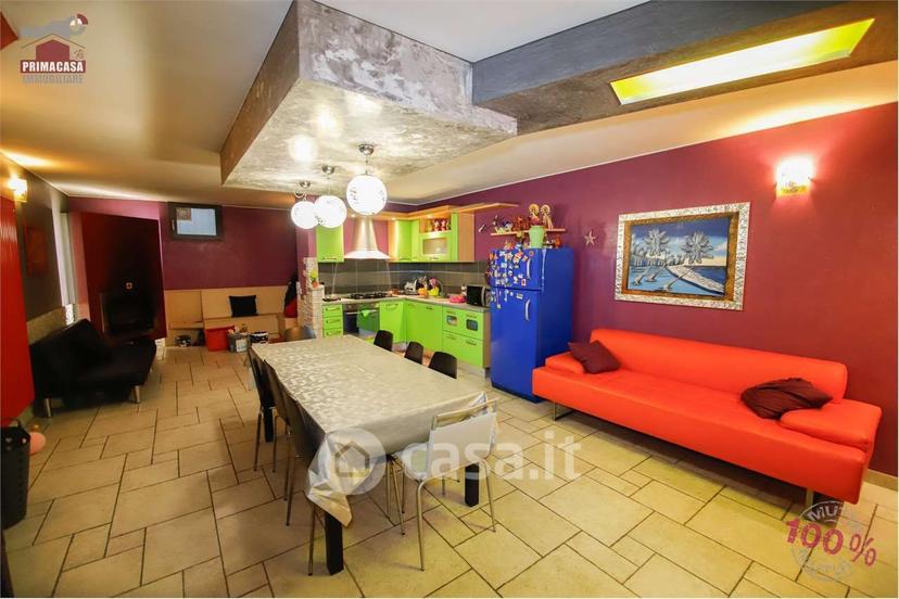 Villa in Via Bergamo 35 — foto 22 di 27