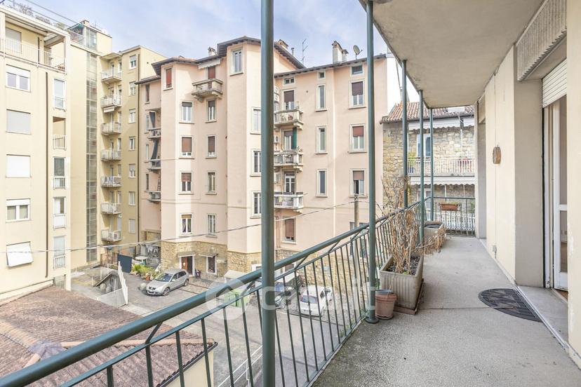 Trilocale in Via Carlo Vigliani 4 — foto 24 di 37