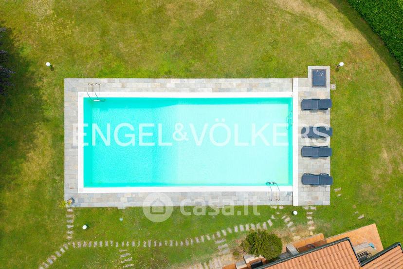 Villa in Roma 41 — foto 22 di 83