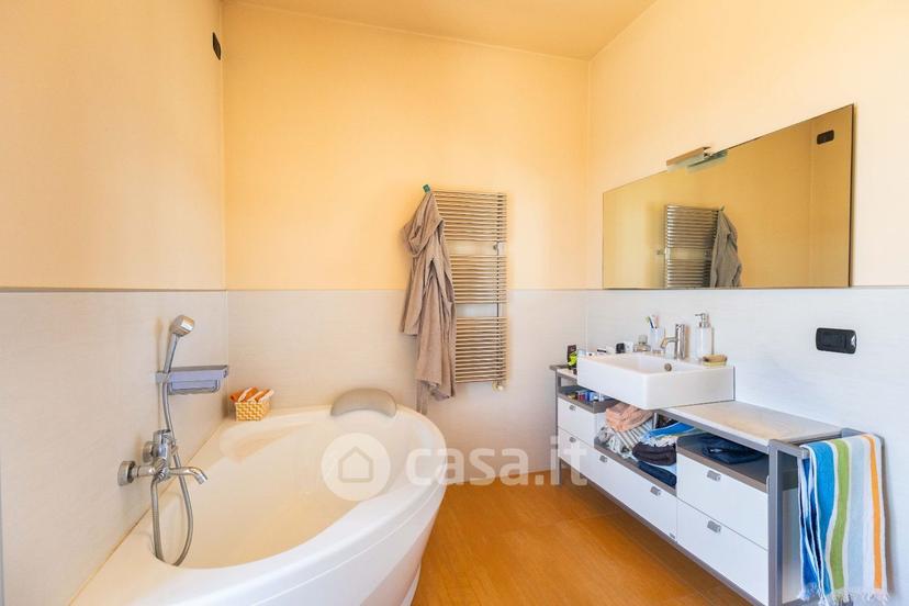 Villa in Via Giulio Pogiani 3 — foto 32 di 44
