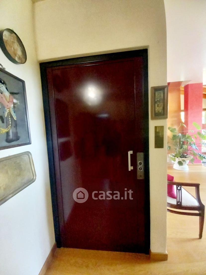 Villa in Via Papa Giovanni Paolo II 15 — foto 10 di 104