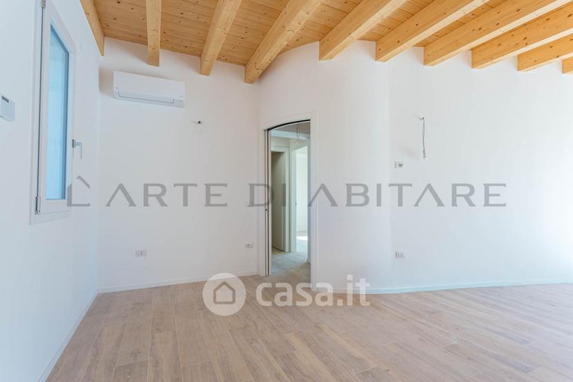 Trilocale in Via Paolo VI — foto 8 di 14