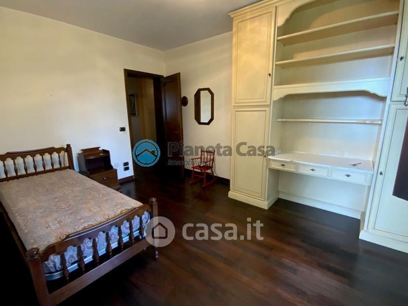 Villa in Via P. Micca — foto 8 di 37