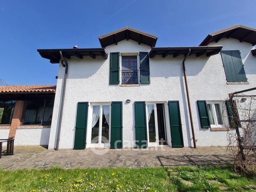 Villa in Frazione Zuccarello — foto 38 di 47