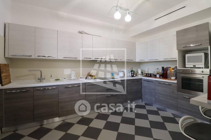 Villa in Via Gianni Rodari 16 — foto 38 di 89