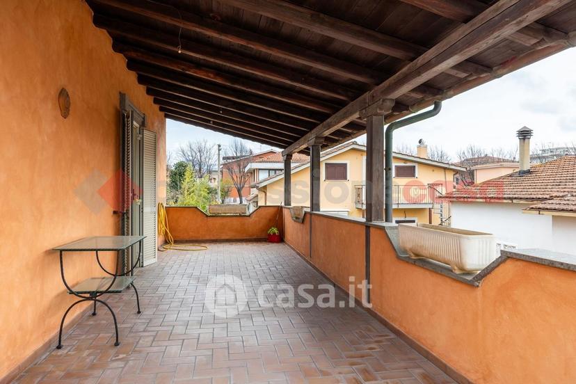 Trilocale in Via Livorno — foto 36 di 51