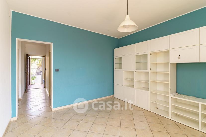 Trilocale in Via del Ponte 8 — foto 13 di 37