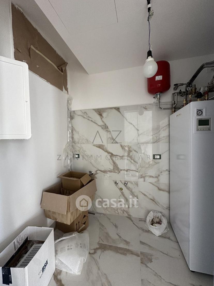 Quadrilocale in Via San Pio X — foto 17 di 28
