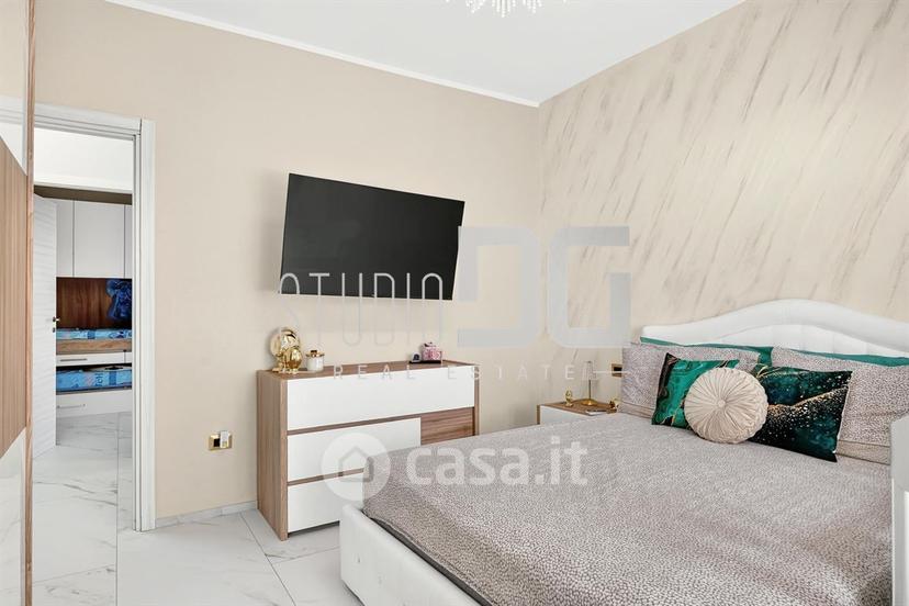 Trilocale in Via Andrea Doria — foto 2 di 20